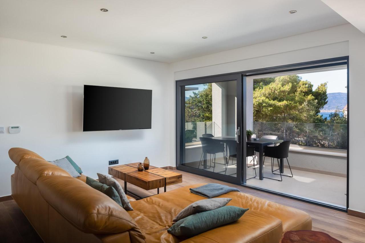 House & Home Slatine Ngoại thất bức ảnh
