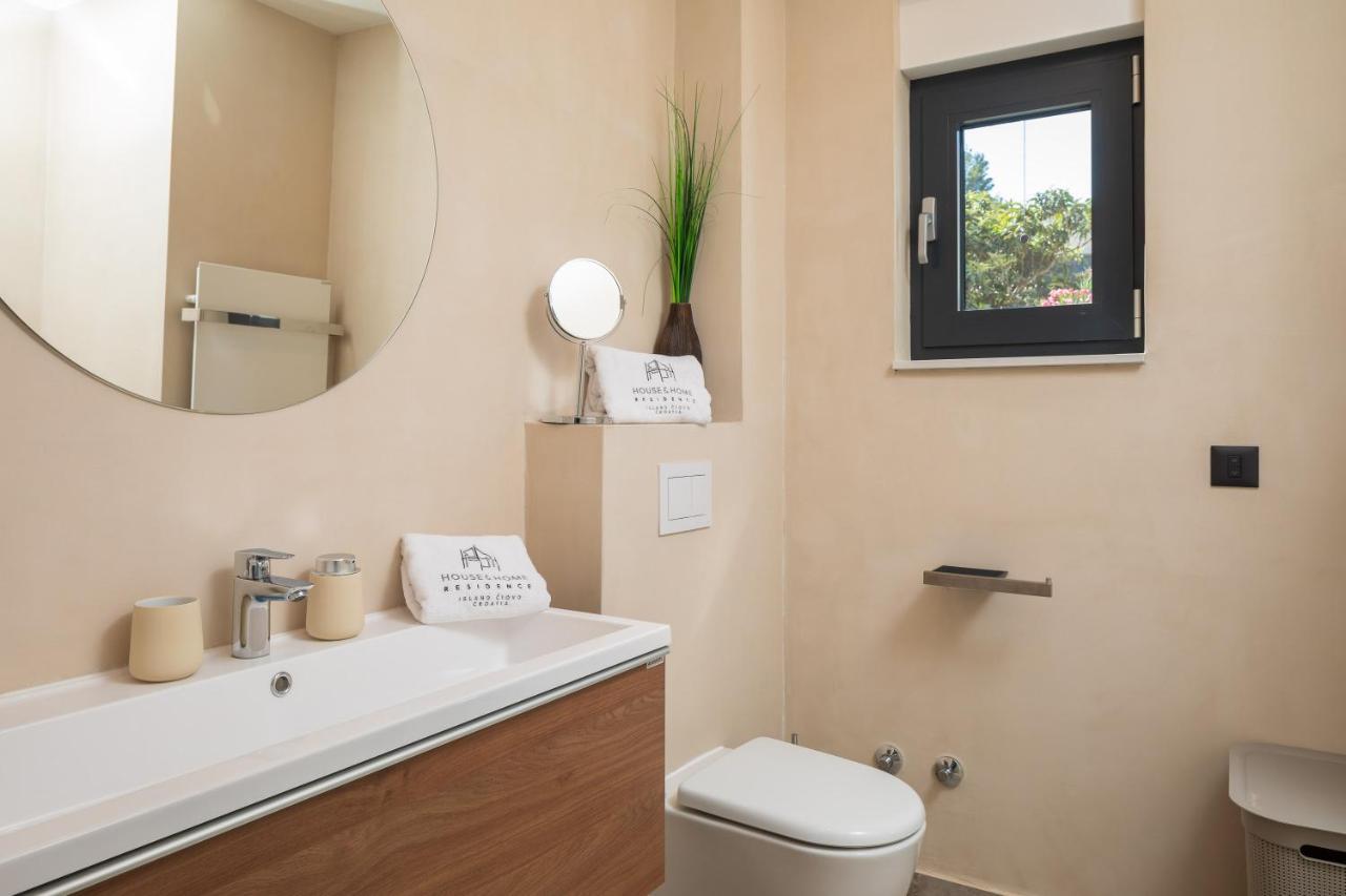 House & Home Slatine Ngoại thất bức ảnh