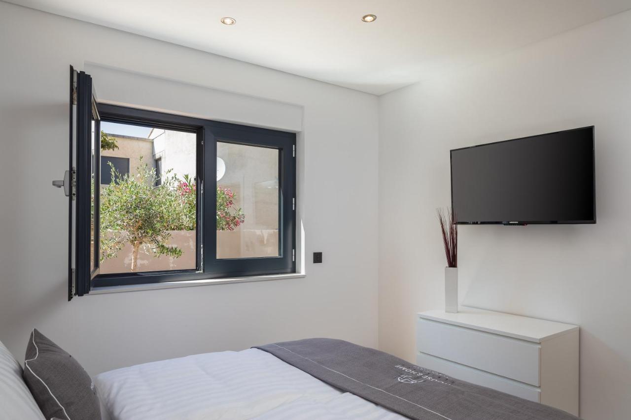 House & Home Slatine Ngoại thất bức ảnh