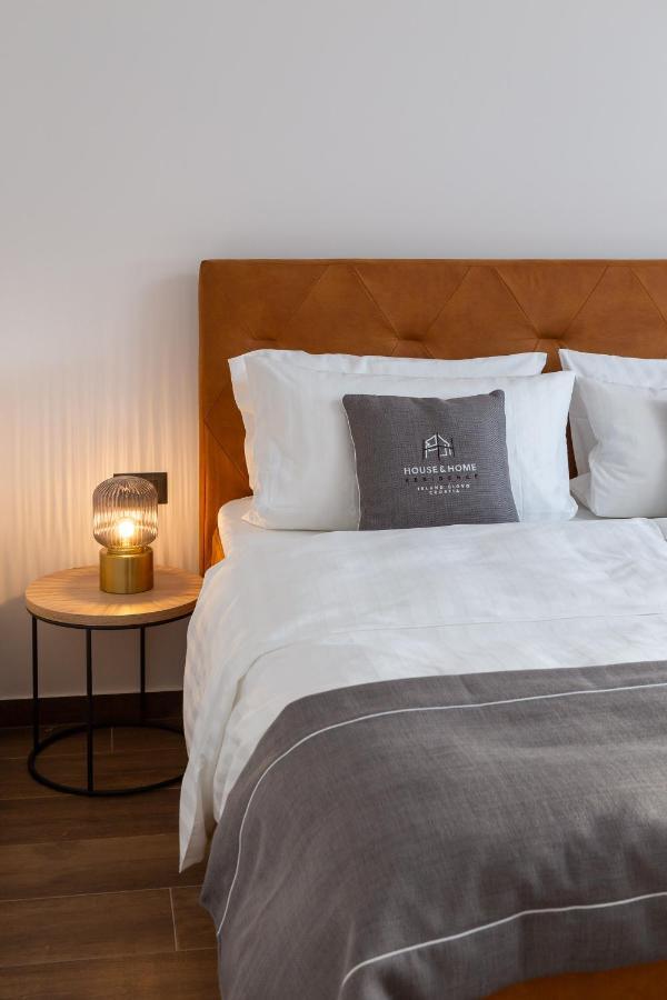 House & Home Slatine Ngoại thất bức ảnh