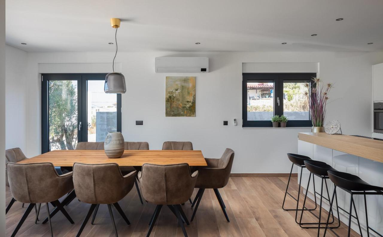 House & Home Slatine Ngoại thất bức ảnh